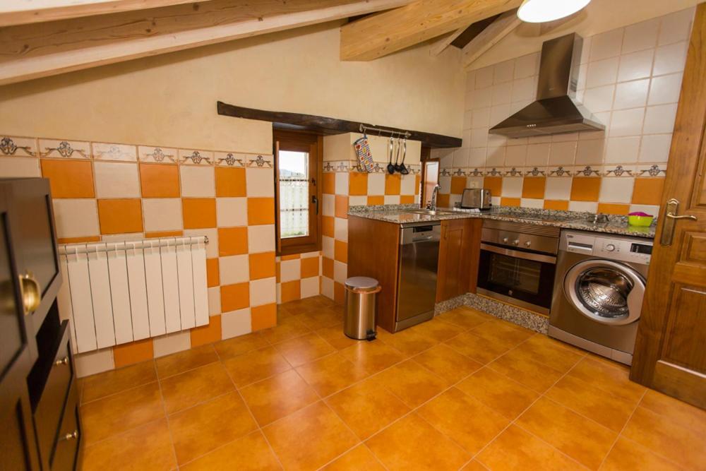 Apartamentos Casa Mateo Navia Εξωτερικό φωτογραφία